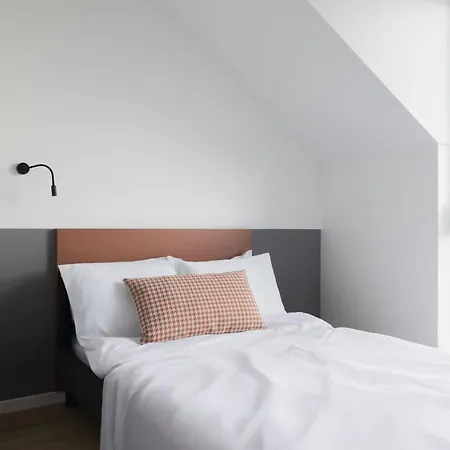 Hotel Solo Society Hybrid 3*