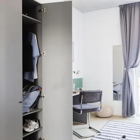 Solo Society Hybrid Hotel Vilnius