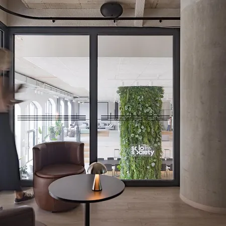Solo Society Hybrid Apartament *