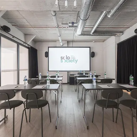 Solo Society Hybrid Apartament *