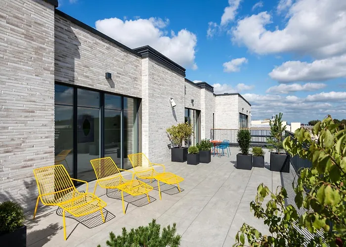 Butas Solo Society House Coliving *