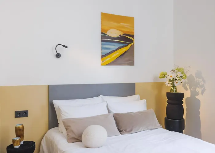 Solo Society House Coliving