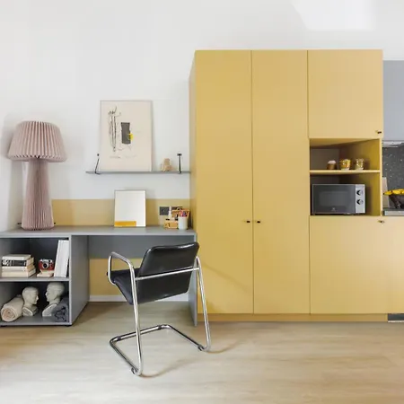 Solo Society House Coliving Апартаменты Вильнюс